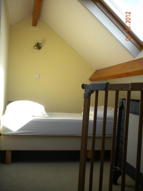 Koetsementen Appartementen Met Strandcabine Домбург Стая снимка