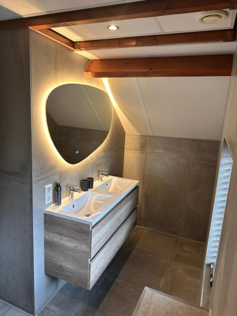 Koetsementen Appartementen Met Strandcabine Домбург Екстериор снимка