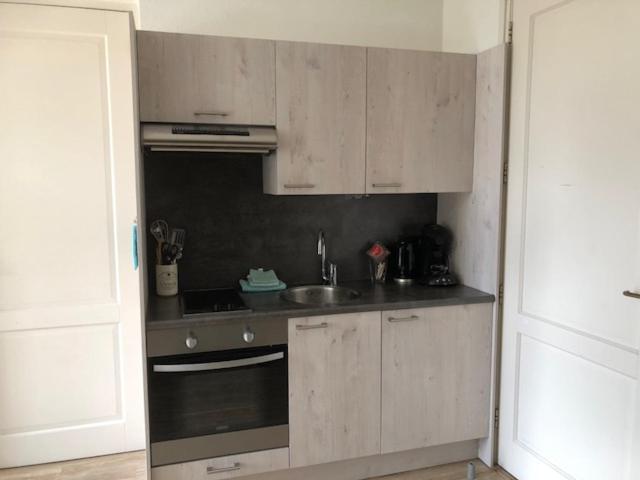 Koetsementen Appartementen Met Strandcabine Домбург Екстериор снимка