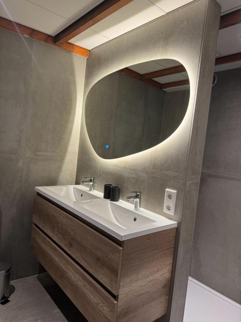 Koetsementen Appartementen Met Strandcabine Домбург Екстериор снимка